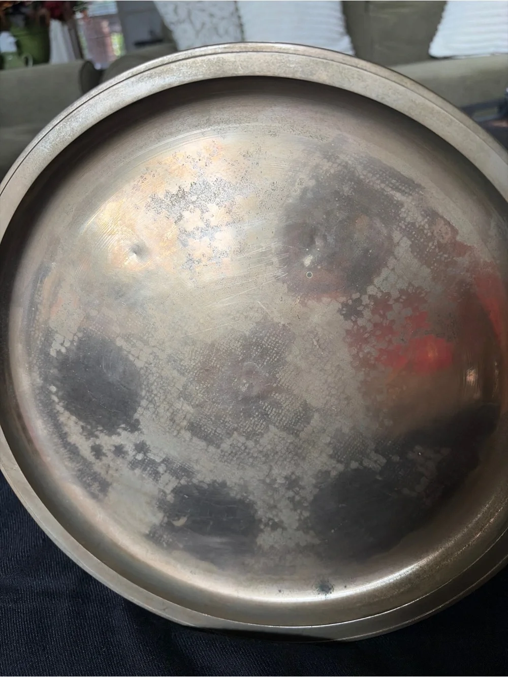 N/A round metal